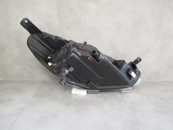 Koplamp Ford Fiesta MK8 VIII 17-21 lens met led links H1BB-13101 S1224/4K/2E