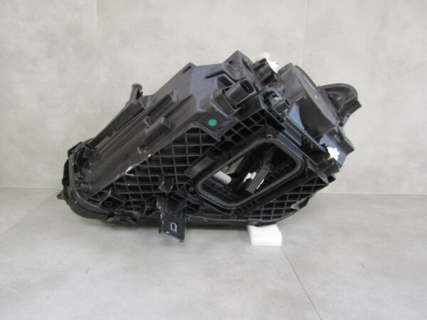 KOPLAMP MERCEDES B-KLASSE W247 FACELIFT HIGH LED PERFORMANCE 22- RH RECHTS A2479061004 S1253/B156