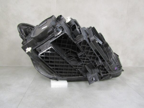 Koplamp MERCEDES B-KLASSE W247 MULTIBEAM FULL LED 18-22 LH LINKS A2479061903 S1211/F21