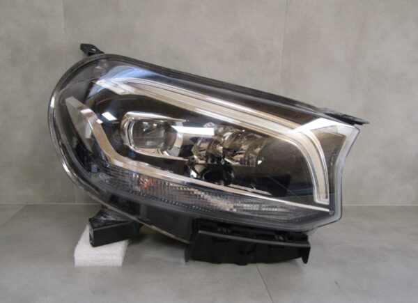 KOPLAMP MERCEDES X-KLASSE X KLASSE W470 FULL LED RECHTS 17-20 A4709060900 S1227/4k/8F