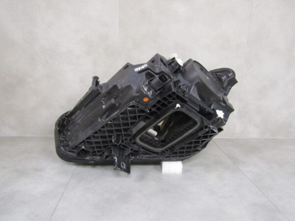 KOPLAMP MERCEDES B-KLASSE W247 LED FACELIFT PERFORMANCE RH RECHTS 22- A2479061004 S1274/4k/5G