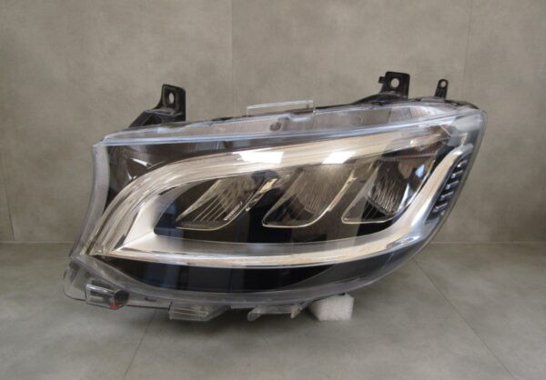 Koplamp Mercedes Sprinter W910 W907 Led Links 18- A9109069300  S1149/D163