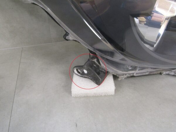KOPLAMP TOYOTA YARIS 4 IV STANDAARD  LENS 20- / MAZDA 2 22- RECHTS A1340/4K/11E