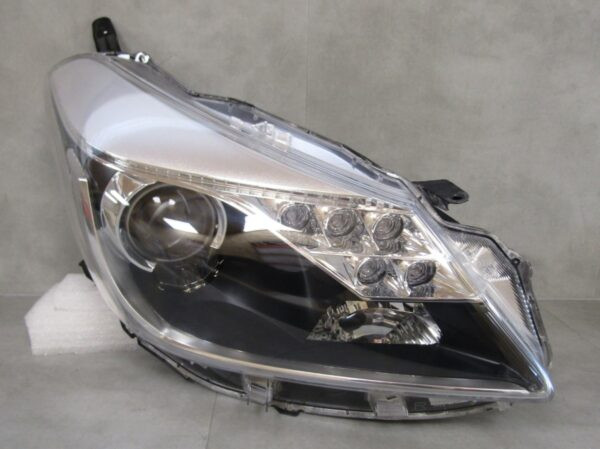 KOPLAMP TOYOTA YARIS 3 III HYBRIDE LED 12-14 RH RECHTS A1257//4K/9F