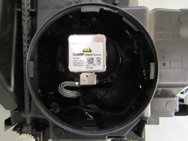 KOPLAMP MERCEDES A KLASSE W176 XENON 12-15 A1768201161 BIXENON LINKS S1136/B36
