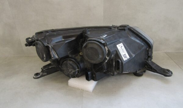 KOPLAMP SKODA RAPID 5JB STANDAARD 12-16 LH LINKS 5JB941015 A1351/5K/3E