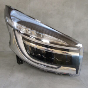 KOPLAMP RENAULT TRAFIC III 3 LED FACELIFT 19-21 RH RECHTS 260109054R A1270/5K/4D