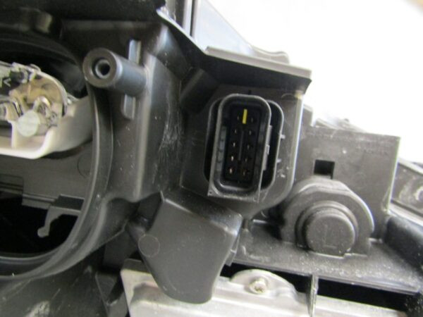 KOPLAMP PEUGEOT 208 II 2 2008 II 2 VOLLEDIGE LED 19-23 LH LINKS 9841642080 S1261/K5/1D