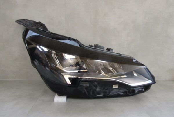 KOPLAMP PEUGEOT 3008 5008 II 2 FACELIFT LED RECHTS 20-24 89914772 S1166/K5/9F