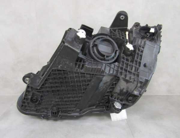 Koplamp MERCEDES C KLASSE W205 LED PERFORMANCE RECHTS 18- A2059066006 A1256/4K/14C