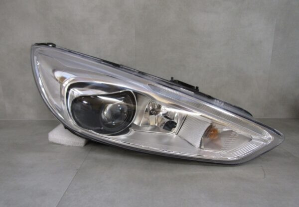 KOPLAMP FORD FOCUS MK3 III FACELIFT RH XENON 14-19 F1EB-13D154-AG A1227/4K/5A