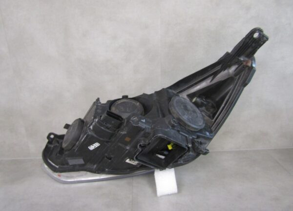 KOPLAMP FORD FOCUS MK3 III FACELIFT RH XENON 14-19 F1EB-13D154-AG A1227/4K/5A