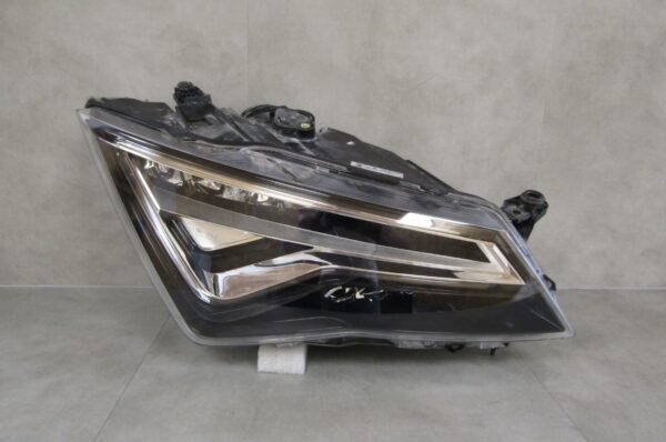 Koplamp SEAT ATECA 576 16-21 LED RECHTS 576941008B S1154/K4/4C