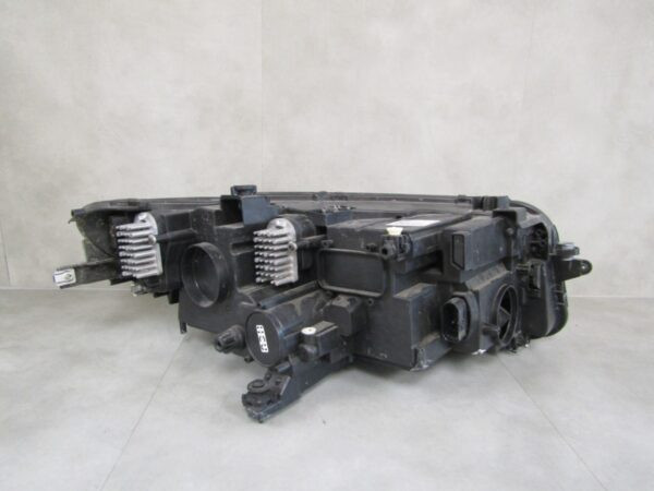 Koplamp VW VOLKSWAGEN TIGUAN 2 II FACELIFT 5NB IQ Full LED 20- LH 5NB941081H LINKS  S1200/C156