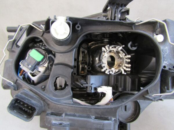 Koplamp BMW 1 SERIE E81 E87 FACELIFT XENON 07-11 RH 7181294 RECHTS Q1120/F72