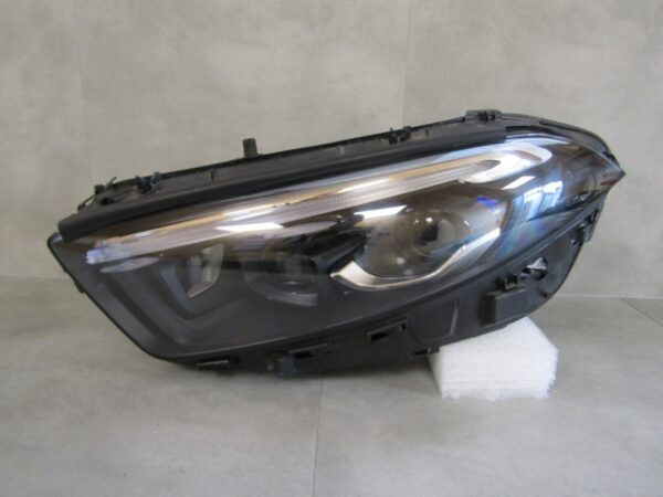 KOPLAMP Mercedes A-Klasse W177 MULTIBEAM LH- A1779065704 LINKS Q1121/E83