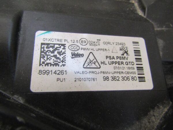 KOPLAMP Peugeot 3008 II 5008 II FACELIFT FULL LED LH LINKS Q1142/B36