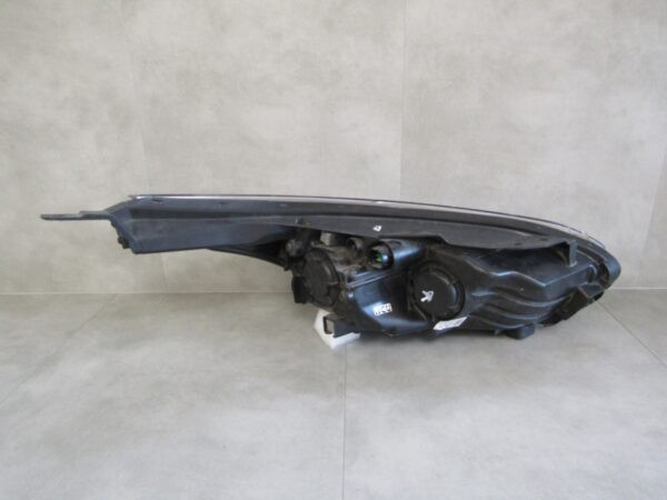KOPLAMP Kia Ceed 3 III FACELIFT standaard lens, 21- LH 92101J7050 LINKS Q1088/K5 11D