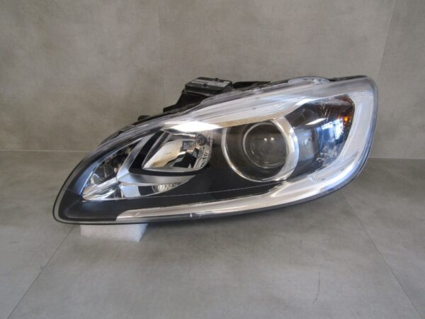 Koplamp Volvo V60 S60 FACELIFT XENON 14-18 LH 31420253 LINKS Q1036/B125