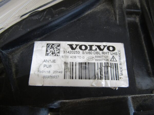 Koplamp Volvo V60 S60 FACELIFT XENON 14-18 LH 31420253 LINKS Q1036/B125