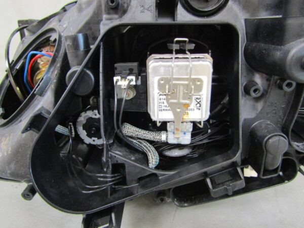 KOPLAMP BMW 7 SERIE F01 F02 XENON 08-12 RH 6311 7228428 RECHTS Q1107/B201