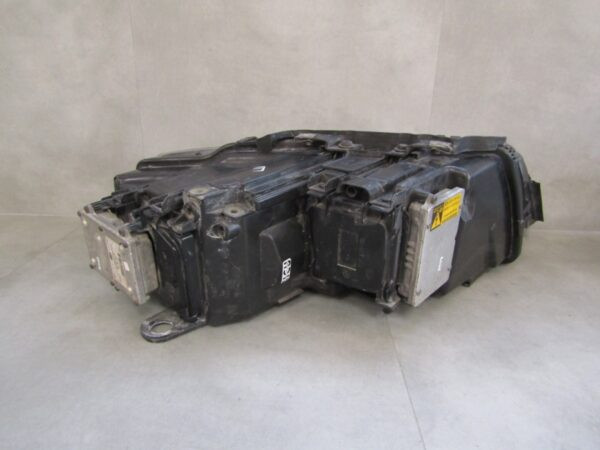 Koplamp Audi A8 D3 XENON 02-05 LH LINKS Q1145/F37