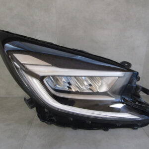 KOPLAMP Toyota Aygo X LED 22- RH RECHTS AYGOX Q1086/K5 11G