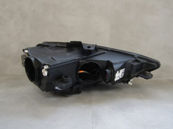 Koplamp Audi A3 8V XENON 12-16 LH 8V0941005C LINKS Q1122/F83