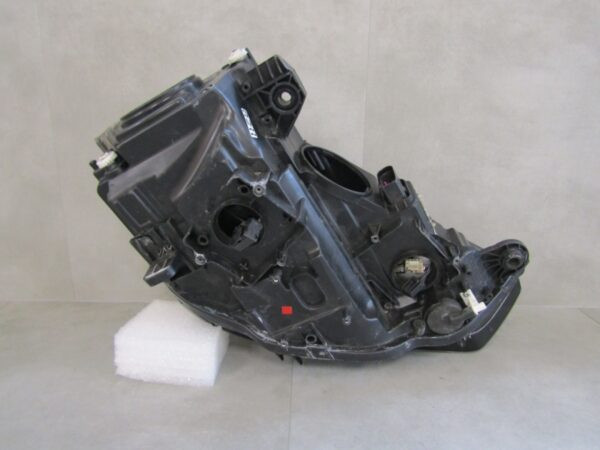 Koplamp Audi A3 8V XENON 12-16 LH 8V0941005C LINKS Q1122/F83
