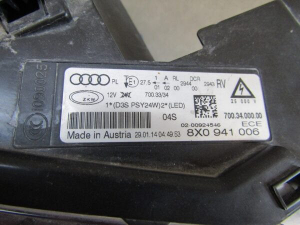 Koplamp Audi A1 8X0 XENON 10-14 RH 8X0941006 RECHTS Q1135/B48