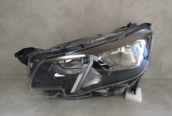 KOPLAMP PEUGEOT PARTNER 4 IV RIFTER STANDAARD 18-23 LH LINKS 9816826980 S1130/B171