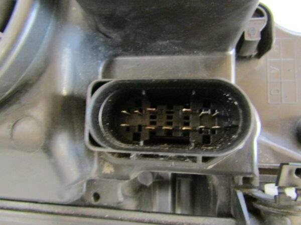 KOPLAMP Mercedes E-Klasse W212 DRAAIEND XENON 09-12 LH A2128205761 LINKS Q1098/B111
