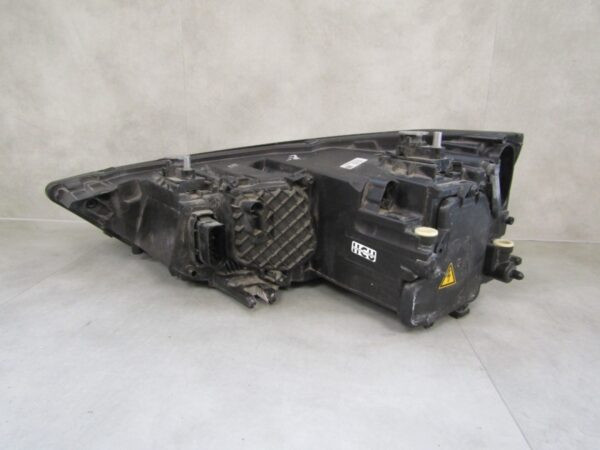 Koplamp Audi A1 8XA FACELIFT XENON 14-18 RH 8XA941006 Q1103/A208