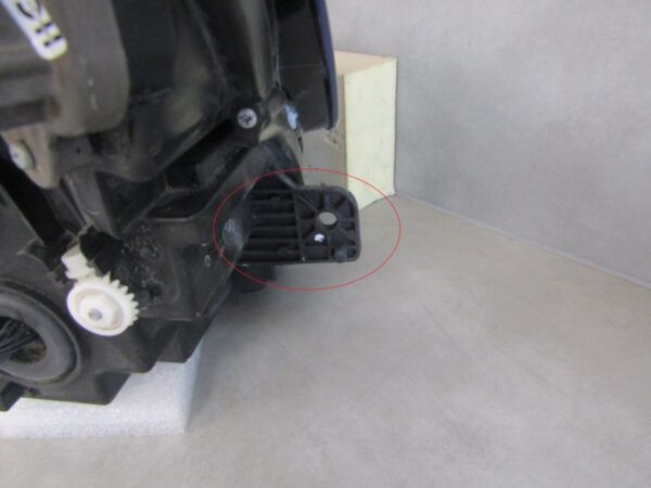 KOPLAMP MG 5 V EV SAIC FULL LED RH RECHTS 24- S1127/D180