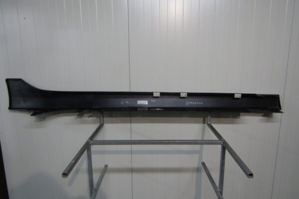 Zijskirt Links Dorpellijst BMW 1 F40 2 F44 19- Dorpel 51777461381 P13054