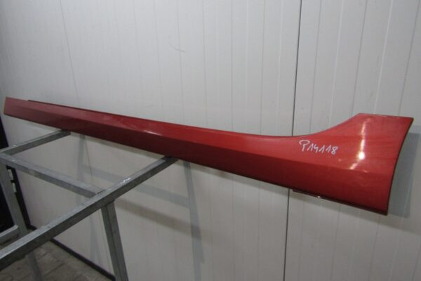 Zijskirt Links Dorpellijst BMW 1 F40 2 F44 19- Dorpel 51777461381 P14118