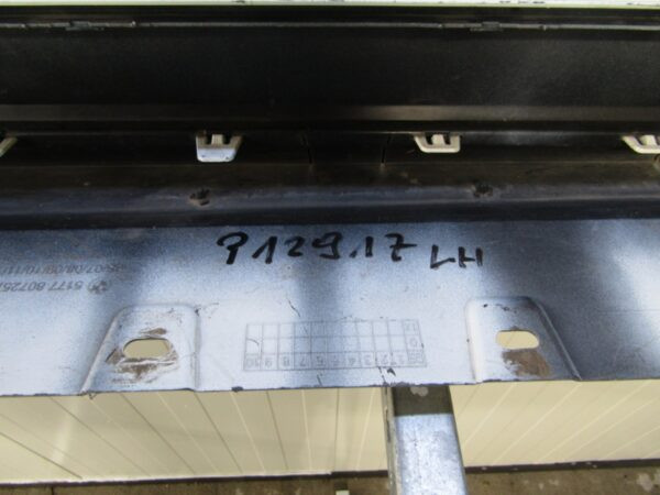 Zijskirt Dorpellijst Links BMW 1 F40 M Pakket MPakket 19-51778072573 Dorpel P12917