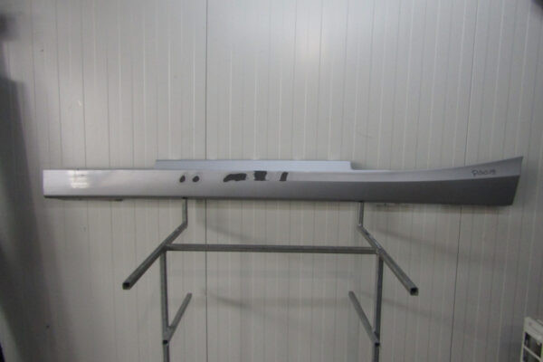 Zijskirt Links Dorpellijst BMW F21 11-19 F22 F23 14-21 51777288395 Dorpel P14319