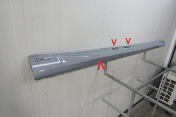 Zijskirt Dorpellijst Rechts BMW IX2 ix 2 U10 M Pakket MPakket 23- 51777884954 Dorpel P14410