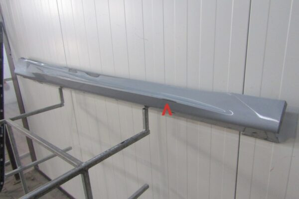 Zijskirt Dorpellijst Rechts BMW IX2 ix 2 U10 M Pakket MPakket 23- 51777884954 Dorpel P14410