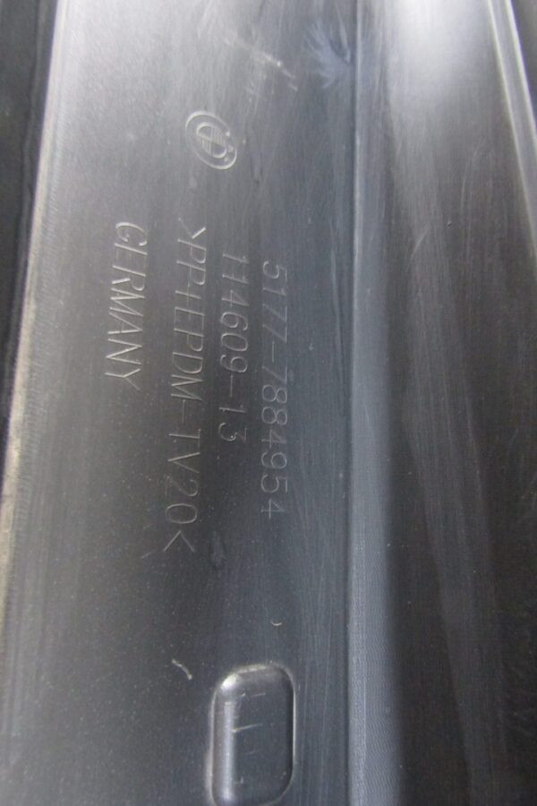 Zijskirt Dorpellijst Rechts BMW IX2 ix 2 U10 M Pakket MPakket 23- 51777884954 Dorpel P14410