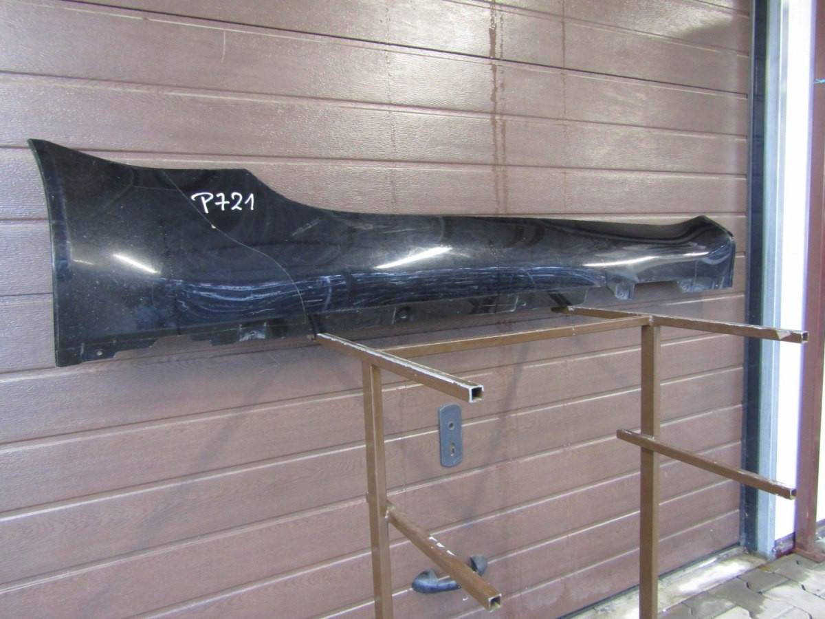 Zijskirt Rechts dorpellijst Aston Martin Vantage 05- Dorpel 8546105780 P721