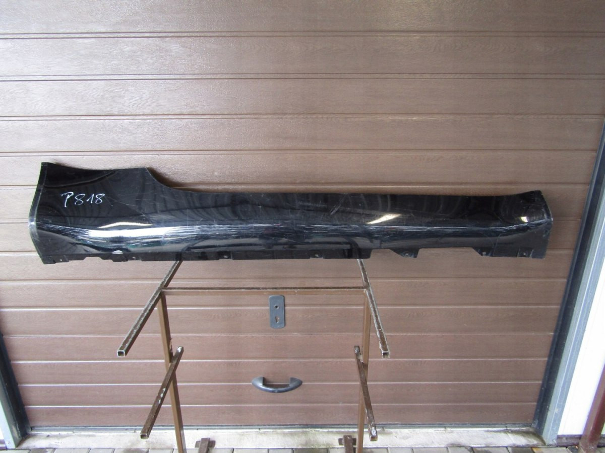 Zijskirt Dorpellijst Rechts Aston Martin Vantage 05- próg 8544554161 Dorpel P818