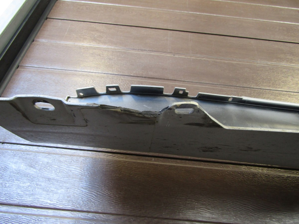 Zijskirt Links Dorpellijst Aston Martin Vantage S V12 ad2386907402 Dorpel P11911