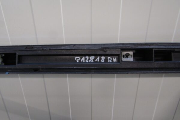 Zijskirt Dorpellijst Rechts Audi A1 S-line Sline 82A 17- S1 82a853932a Dorpel P12818
