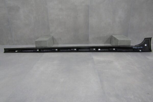 Zijskirt Dorpellijst Rechts Audi A3 SPORTBACK 8Y4 Facelift 24- ALLSTREET 5d 8Y4853856 Dorpel P16087