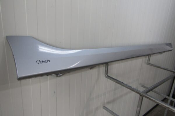 Zijskirt Dorpellijst Rechts BMW 1 F40 2 F44 19-Dorpel 51777461382 P13694