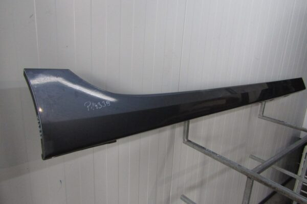 Zijskirt Dorpellijst Rechts BMW 1 F40 2 F44 19-Dorpel 51777461382 P14339