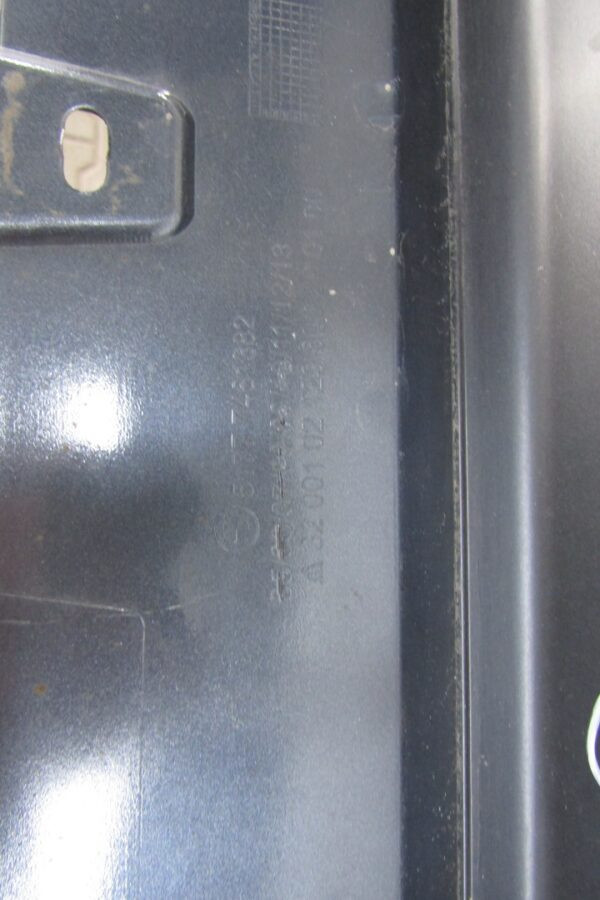 Zijskirt Dorpellijst Rechts BMW 1 F40 2 F44 19-Dorpel 51777461382 P14339