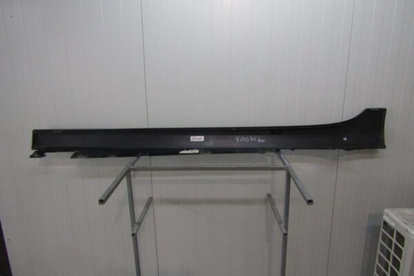 Zijskirt Dorpellijst Rechts BMW 1 F40 2 F44 19-Dorpel 51777461382 P14371